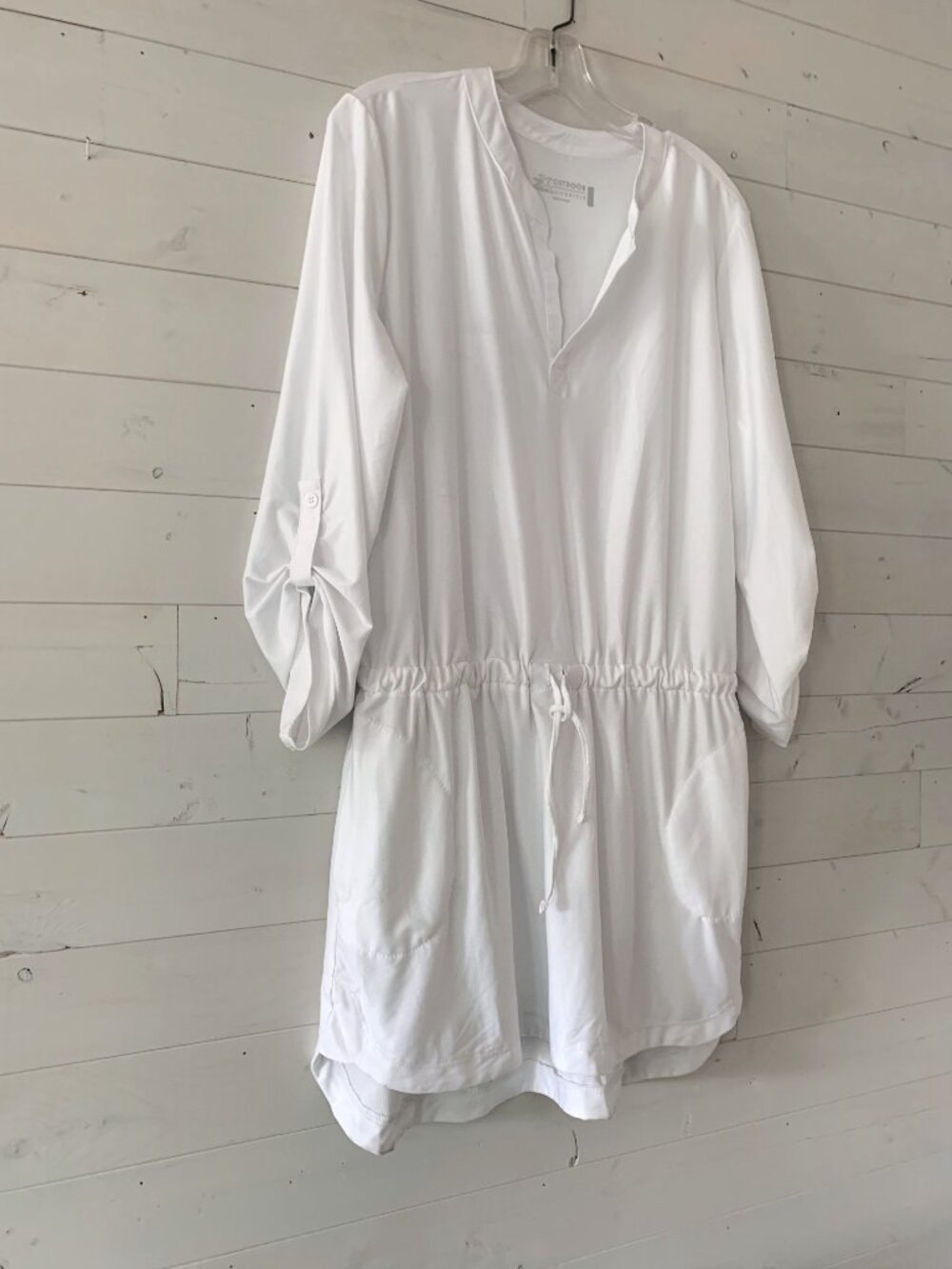 Outdoor Lifestyle White Swim Cover